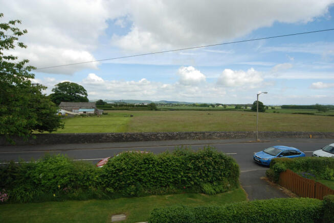 VIEW BED 1 & 3