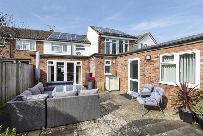 14 Fleming Way, TN10 4RU 020.jpg