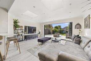 120, Granville Road, Uxbridge UB10 9AG