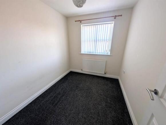 3 bed House for sale Image 9