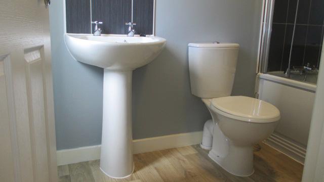 3 bed Semi-Detached to rent Image 10