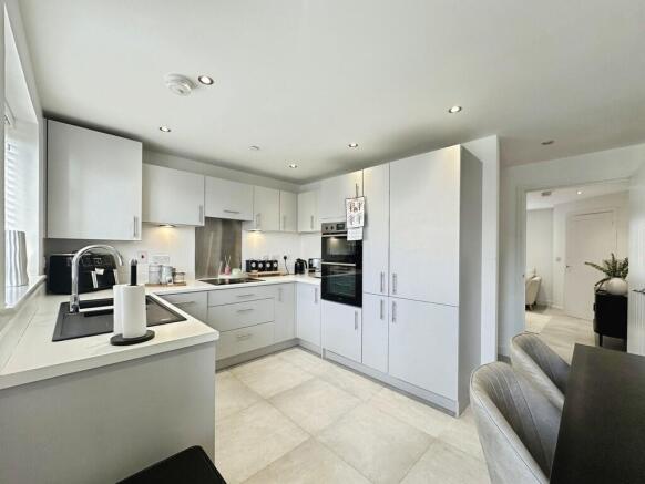 03e2dc1c--431C-A0...