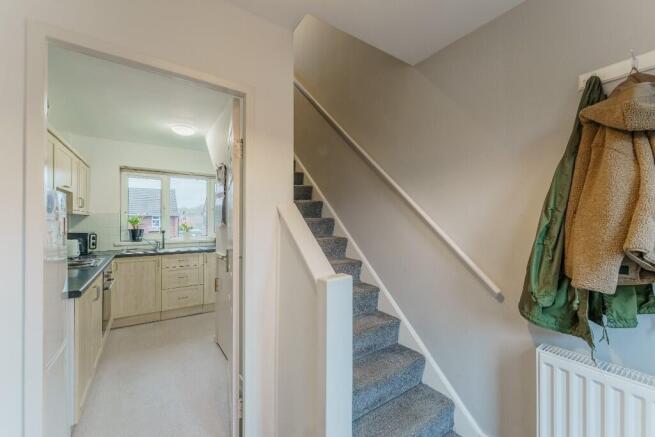 2 bed Maisonette for sale Image 5