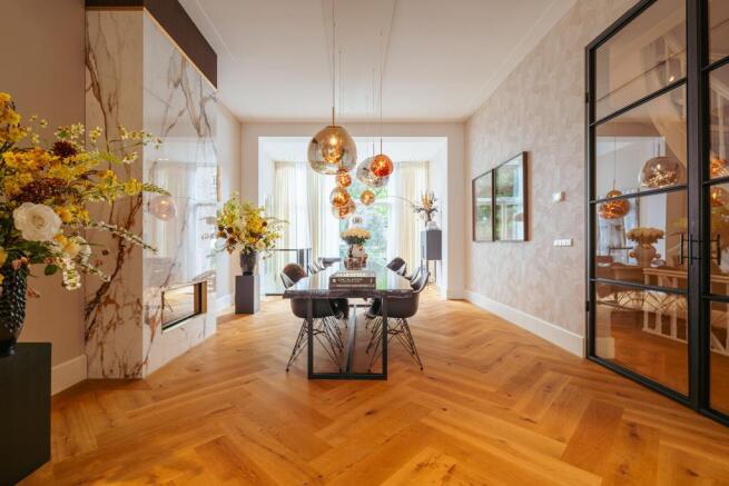 Vossiusstraat 31 H 1071 AG AMSTERDAM image 2