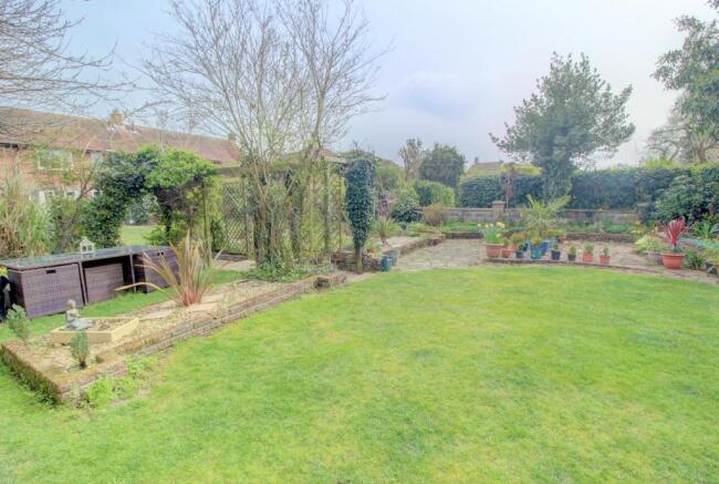 Highfields Road, Witham, CM8 (3)