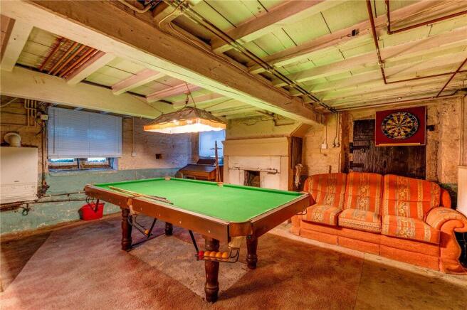 3 bed Terraced for sale Image 10
