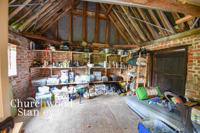 Outbuilding storage (first floor)
