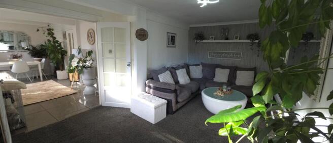 3 bed Semi-Detached for sale Image 5