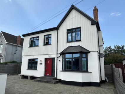Lynhurst Avenue, Sticklepath, Barnstaple