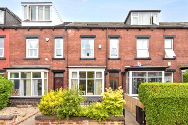 6-bed terraced on Newport Gardens, Leeds, West Yorkshire, £325,000