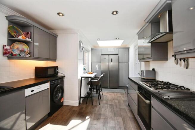 7007671b-U 20 2829 29.JPG