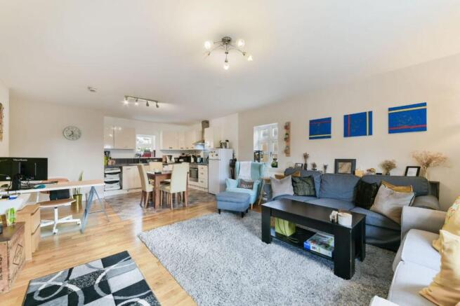 Worton Road, Isleworth, Hounslow photo 4