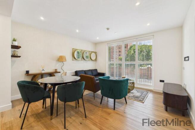 Lounge/dining Area