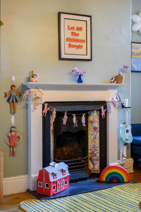3 bed Terraced for sale Image 10