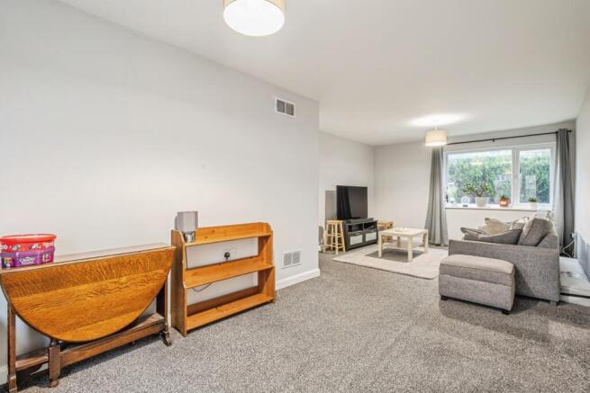 Blackthorn Gardens, Weston-super-Mare, Somerset, BS22 photo 4
