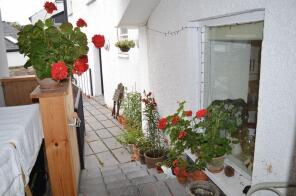 Flat 2, 10-12, Nevill Street, Abergavenny NP7 5AD