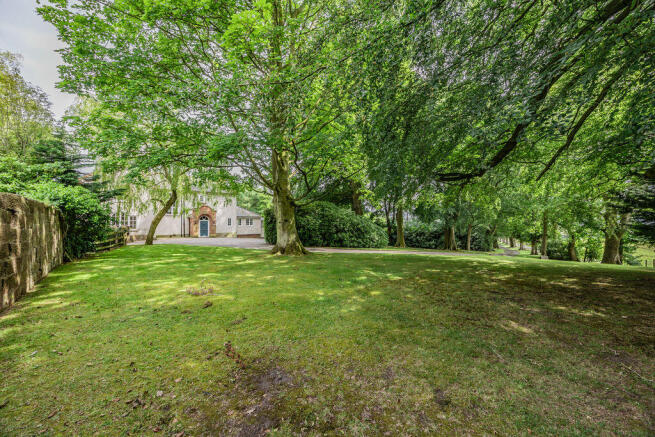 Front Exterior and Driveway