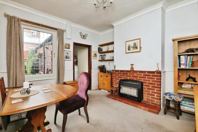 3 bed House for sale Image 9