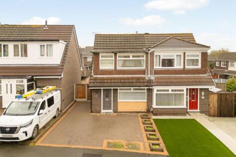 Cheltenham Crescent, Runcorn, WA7