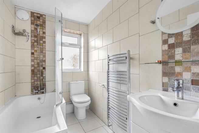 BATH & SHOWER ROOM.jpg