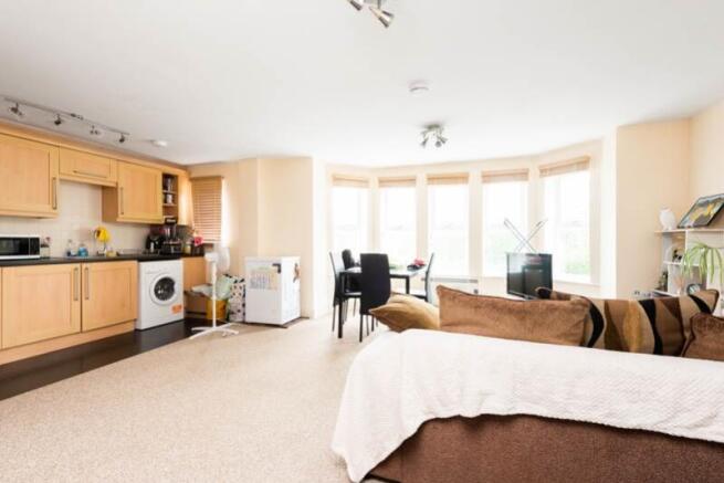 Flat 4 10 Cumnor Hill Low-4