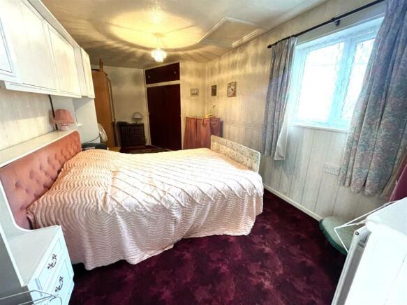 bed 1.JPG
