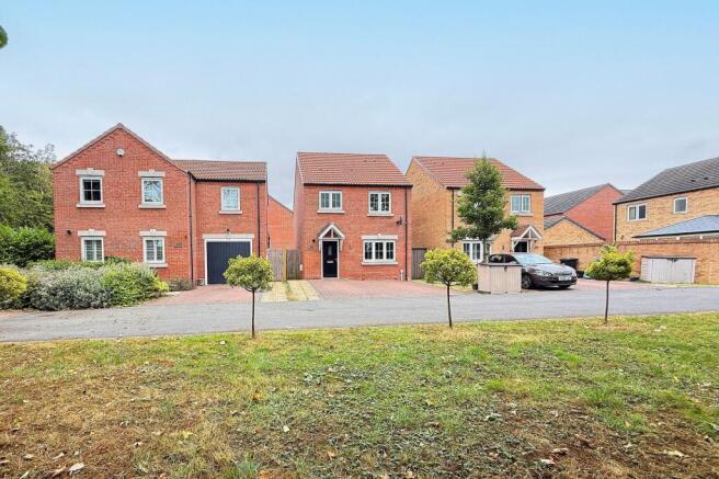 3 bed Detached for sale Image 7