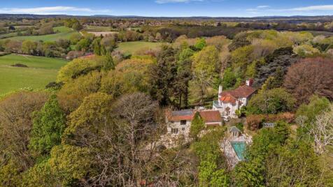 Brighton Road, Henfield, West Sussex