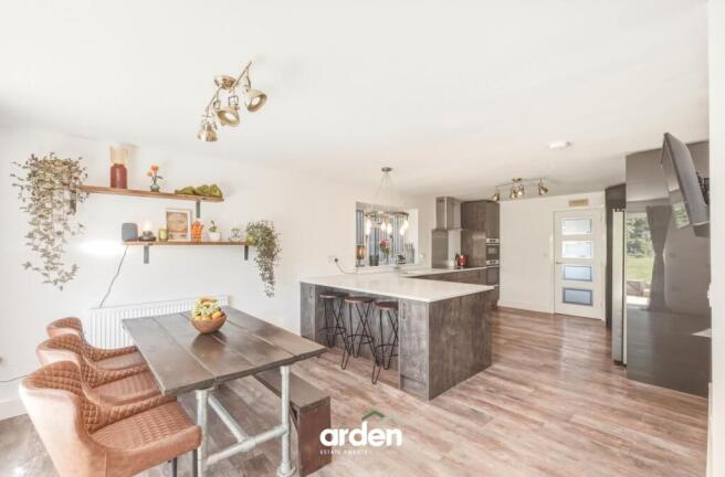 Lounge / Kitchen / Diner