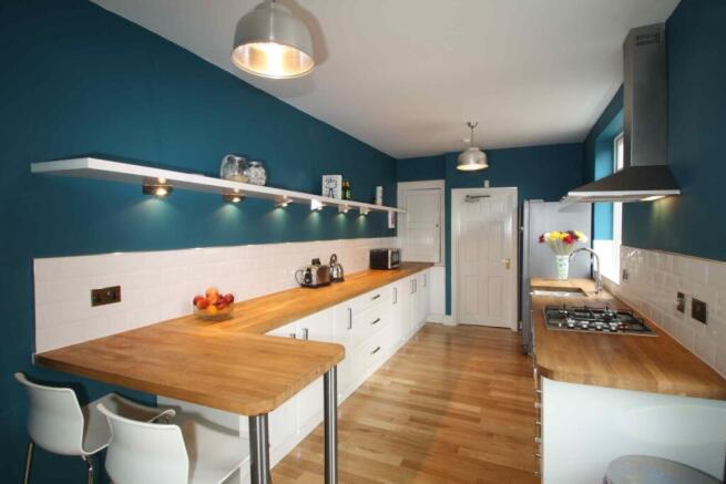 122PR Kitchen 2