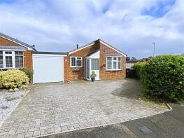 10, Woodley Road, Leicester LE6 0NZ