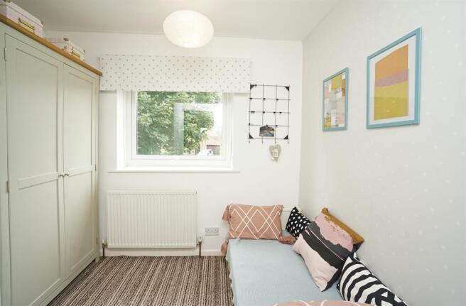BEDROOM NO.4