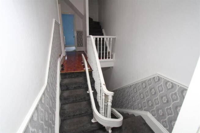5 bed Terraced for sale Image 8
