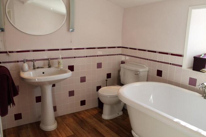 Photo 6