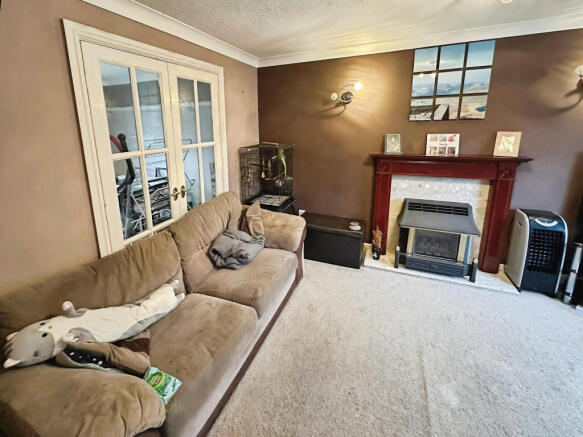 Waterloo Drive, Morton, Bourne, Lincolnshire photo 4