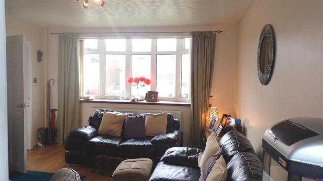 Living Room 2.JPG
