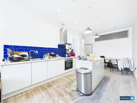 1 bed Apartment for sale Image 5