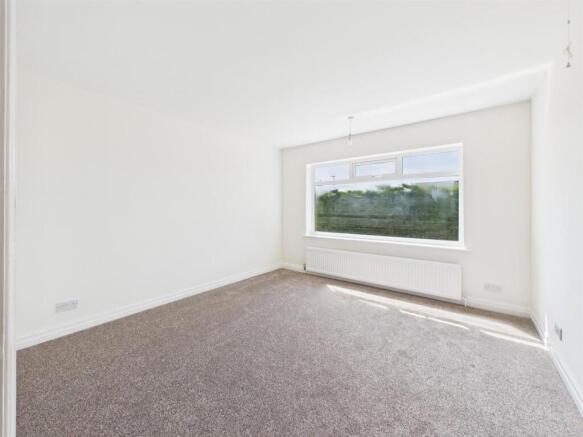 2 bed Detached Bungalow for sale Image 12