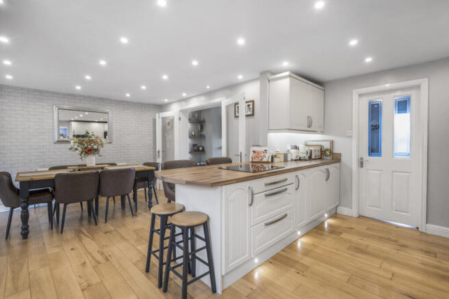Open Plan Kitchen-Diner
