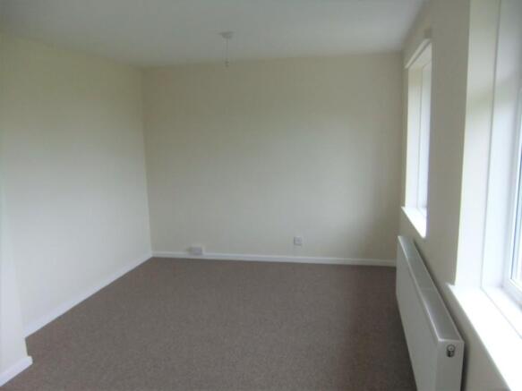 FRONT BEDROOM