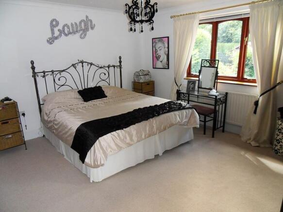 bed 1