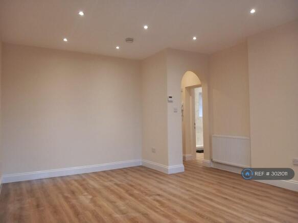 Lounge/Bedroom