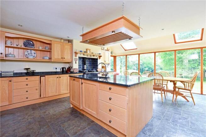 Kitchen/Breakfast
