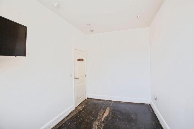 1 bed Apartment for sale Image 9