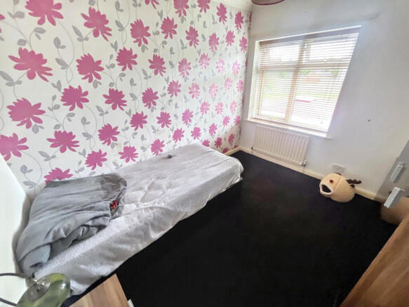 4 bed Terraced for sale Image 9