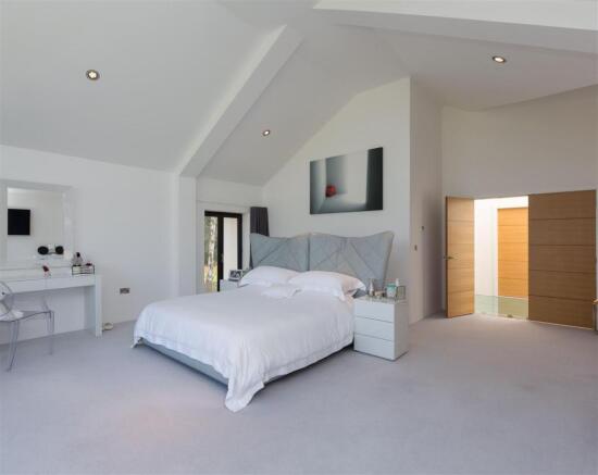 Bedroom cropped.jpg