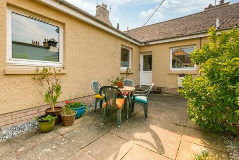2 Olive Bank, Main Street, Gullane, East Lothian, EH31 2AB