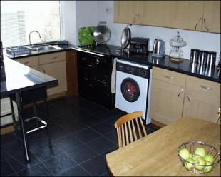 Fitted Kitchen