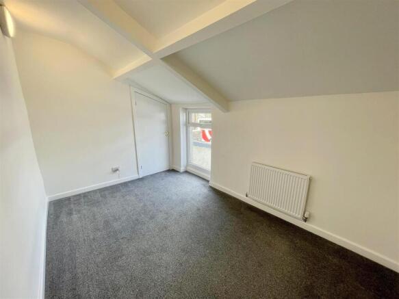 2 bed House for sale Image 10