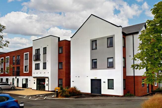 8566563-exterior01-800.JPG